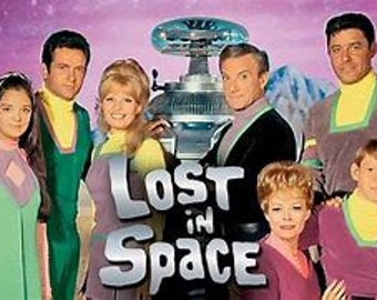Lost in Space -The Lost Tapes -5 DVDs of Rare Docs, Bios, Interviews, and Alt. Pilot. Not an Official Factory Release Free US Shipping!