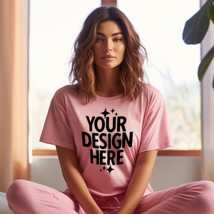 Light Pink T-shirt Mockup: Gildan 64000 Women&#39;s Tee (JPEG)