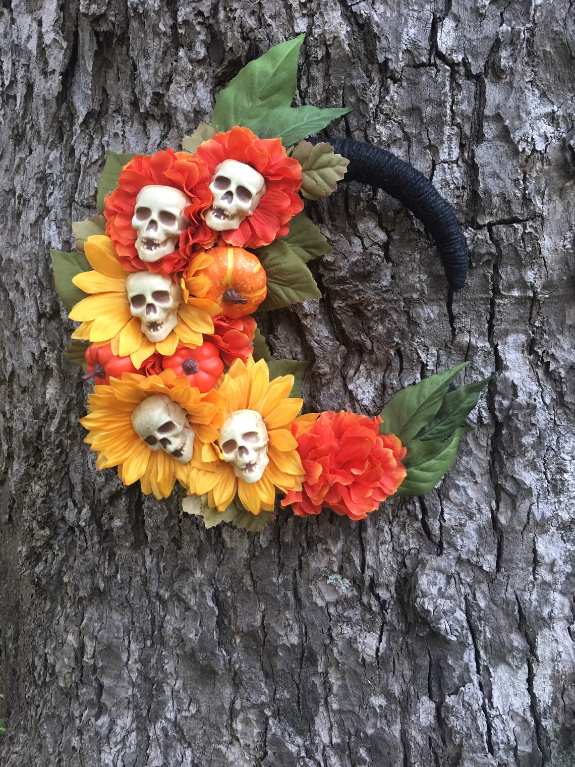 Spooky Crescent Moon Halloween Wall Hanging Etsy UK