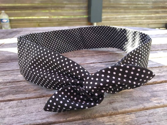Bandeau cheveux twist semi rigide fil de fer pin up vintage headband noir à pois blanc