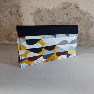 porte chéquier motifs rétro jaune  camel noir gris bordeaux