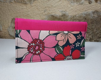 Porte chéquier fleurs rose et rouge fond gris anthracite