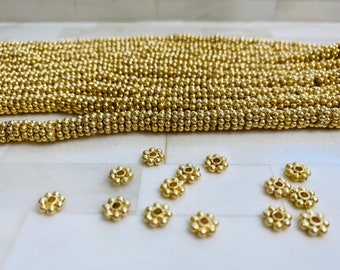 Perline a forma di margherita placcate in oro spazzolato da 6 mm: materiali per la creazione di gioielli