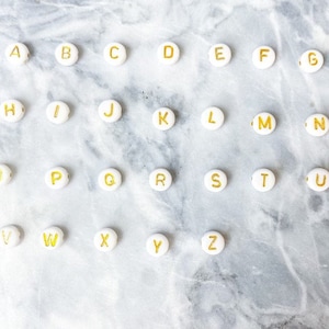 Gold Alphabet Acrylic Beads, 7mm Alphabet Letter BeadsRound Alphabet Letter Beads, Acrylic Letter Beads, , Name Beads, white & Gold