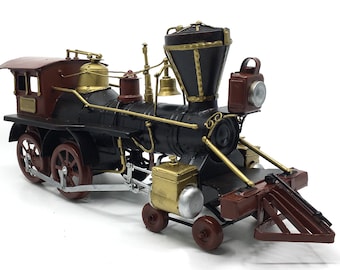 Maqueta de tren de metal hecha a mano / Decoración de locomotora vintage