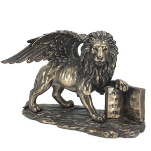 Lion of Saint Mark Statue |  Lion of Venice |  The Winged Lion | Mark The Evangelist