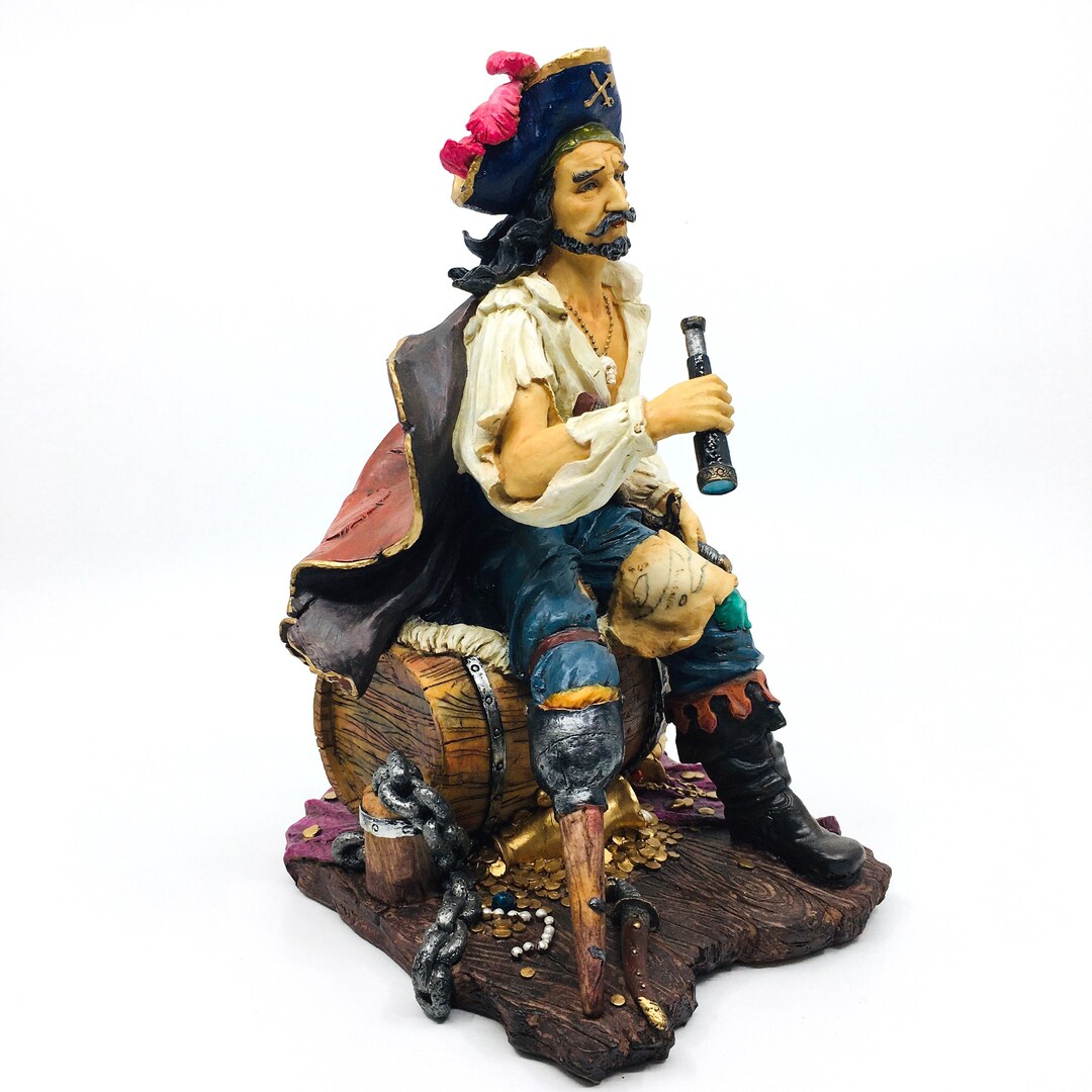 The Pirate Captain Statue Pirate Decor Pirate Gift Etsy