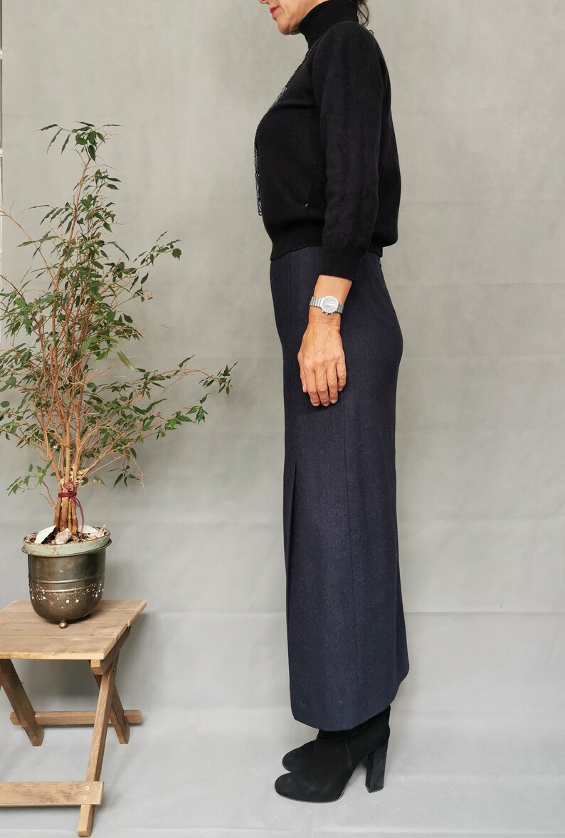 Vintage long virgin wool skirt for women size M Office straight long wool skirt
