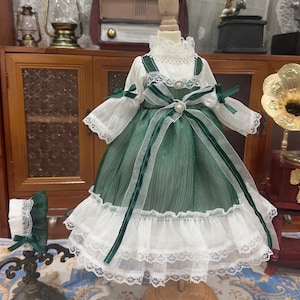 Blythe BJD Puppenkleid: Grün & weißes Outfit, Haarschmuck