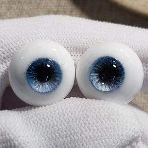 Pair of Eyeballs of BJD dolls, blue BJD eyes Glitter Doll Eyes  Realistic Resin Eyes Toy Eyes for 1/3 1/4 1/6 Reborn &BJD Doll 8mm-24mm Eyes