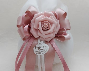 Wedding favor bag in white organza with ceramic rose - White organza bag with pink ceramic wedding