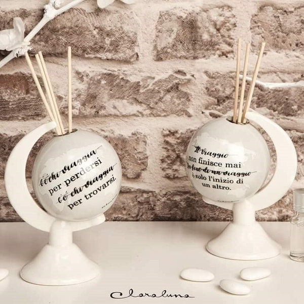 Set 2 Globes Diffusers with essence wedding kit