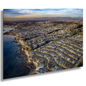 Vista aérea deslumbrante de Newport Beach e Orange County, CA – Vistas costeiras de tirar o fôlego