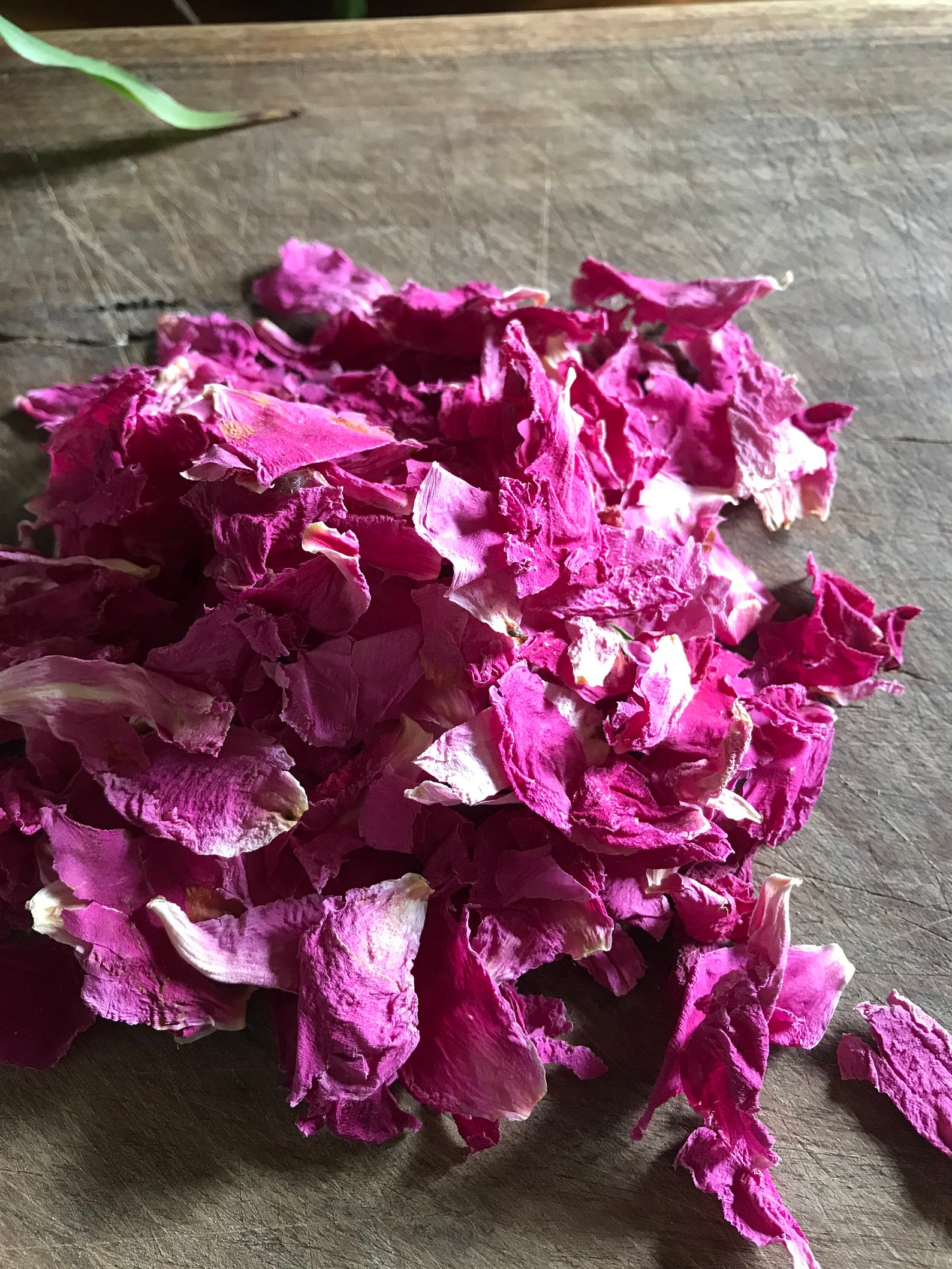 Organic Peony Petals Edible Petals Edible Flowers Herbal Etsy