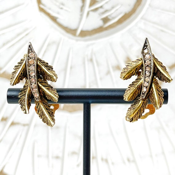 Vintage Gold & Silver Feathered Clip-On Earrings - image 1