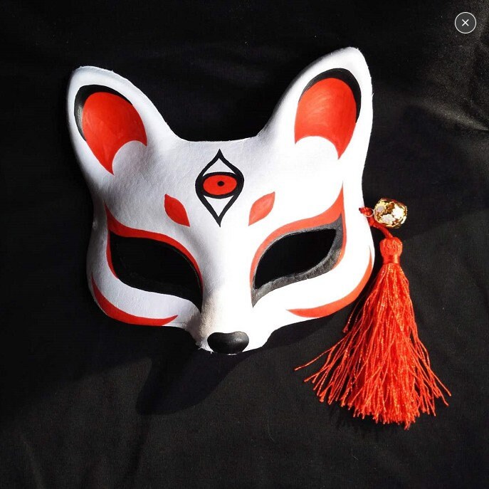 Japanese Kitsune Mask White and Red, Full Face Kitsune Mask, Japanese Fox  Mask, Wolf Mask, Anime Cosplay Mask, Fox Mask, Japanese Demon Mask 