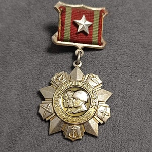 The medal "For Distinction in Military Service" is a state award of the USSR. Soldier icon. Reward. Gift for a collector