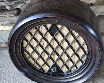 The original radio speaker Riga.Rare large round radio.Soviet radio transmitter 1957.Вakelite radio.Home decor. A gift for a radio amateur.