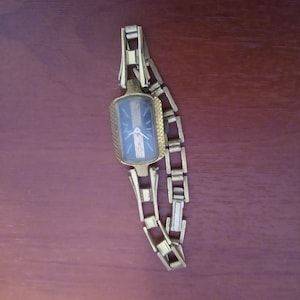 Women&#39;s watch &quot;Luch&quot;. Vintage elegant watch. Miniature wrist watch &quot;Luch&quot;. Mechanical watch of the USSR of the 70s.Gift for her