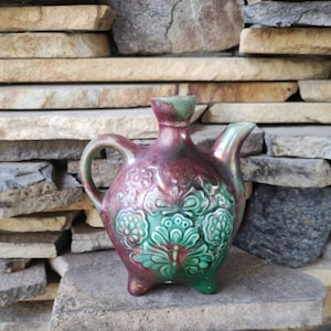 Jug with handle made of living clay brown-green.Traditional vintage Ukrainian jug &quot;Kumanets&quot;.Jug for drinks.Vintage decor.Barware.gift.