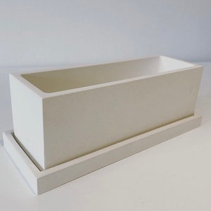 Rectangle House Plant / Herb/ Succulent / Cacti planter.  23.5cm Long / 8cm wide / 8cm High rectangular indoor house planter