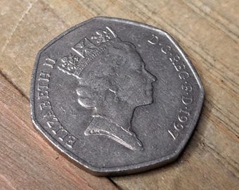 1997 United Kingdom 50 Pence Coin Elizabeth II Britannia 50p Piece