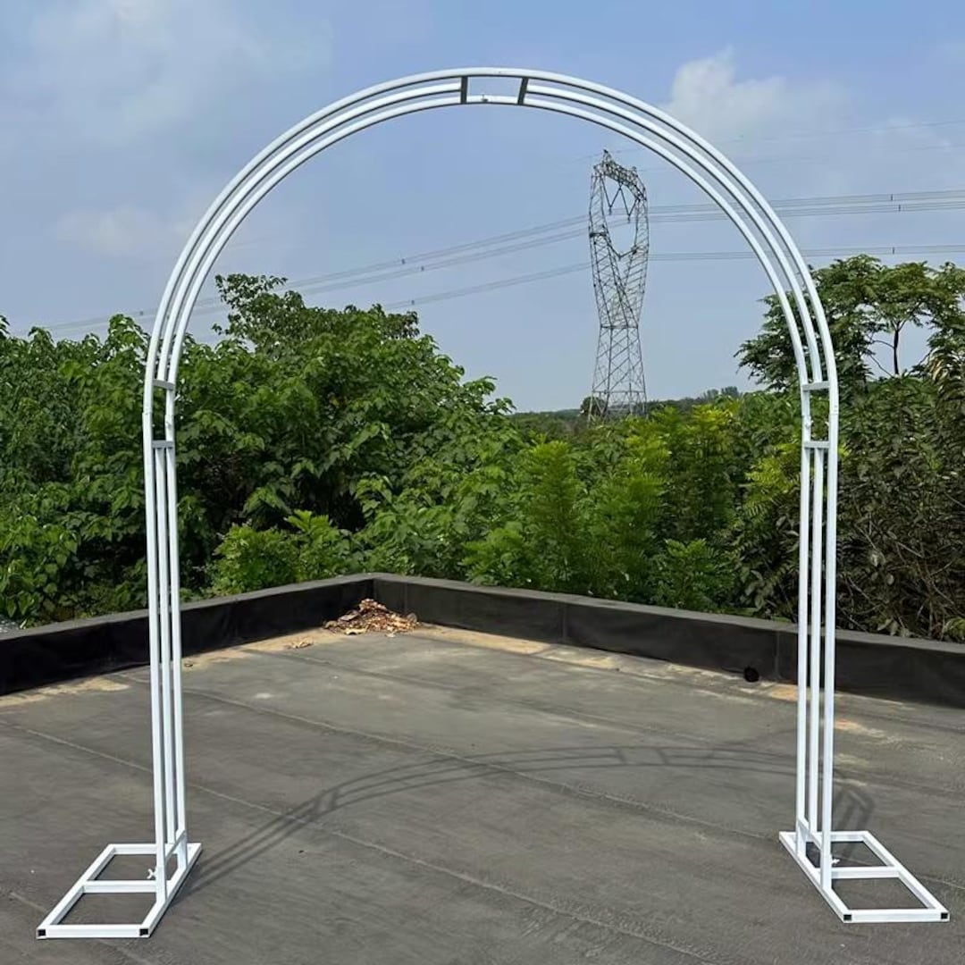 Round Metal Wedding Arch: Floral Backdrop Arbor (customizable Size) - Etsy