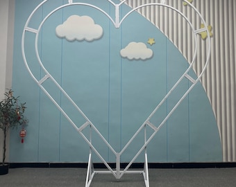 Christmas Valentine's Day Heart Wedding Arch: Metal Floral Backdrop Decoration