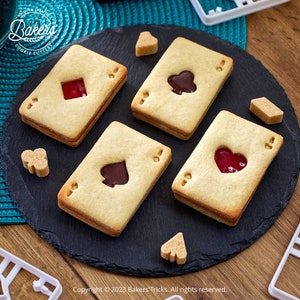 Emporte-pièce biscuit 4 As (Jeu de cartes) | Lot de 5 | Moule pour biscuits fourrés à la confiture et chocolat | Recette Facile Offerte