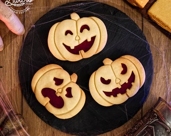 Halloween Pumpkins Cookie Cutters | Set of 4 | Easy Recipe Available | Designed and manufactured in France