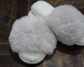 Handmade Baby Alpaca Slippers: Ultra-Soft Fluffy Cozy Slippers