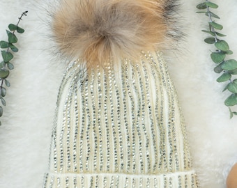 Gorro de punto con adornos de diamantes de imitación: gorro de invierno hecho a mano