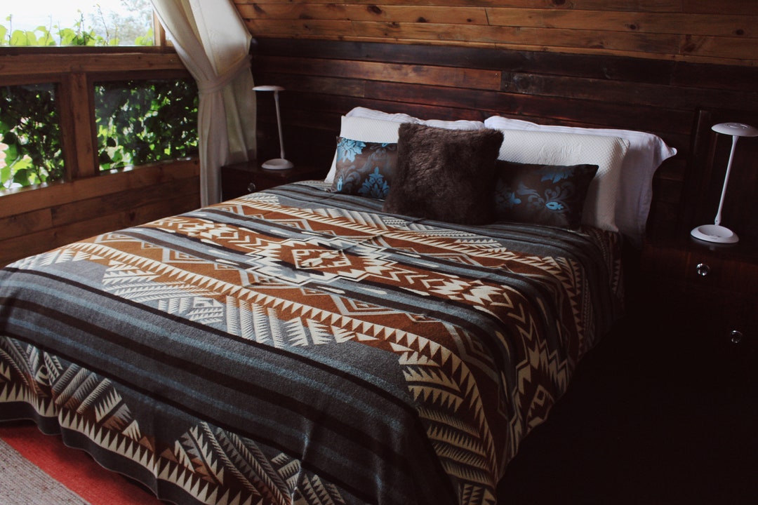 Southwest Blanket, Native Blanket, Alpaca Wool Blanket, Navajo Saddle