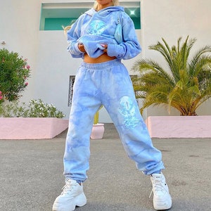 sweat shirt and pants set