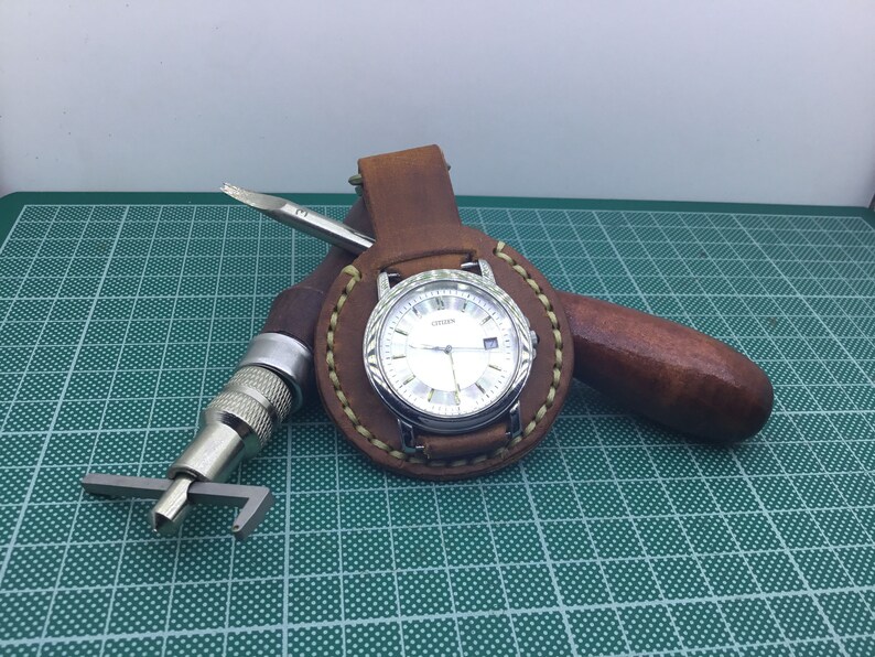 watch saddle
