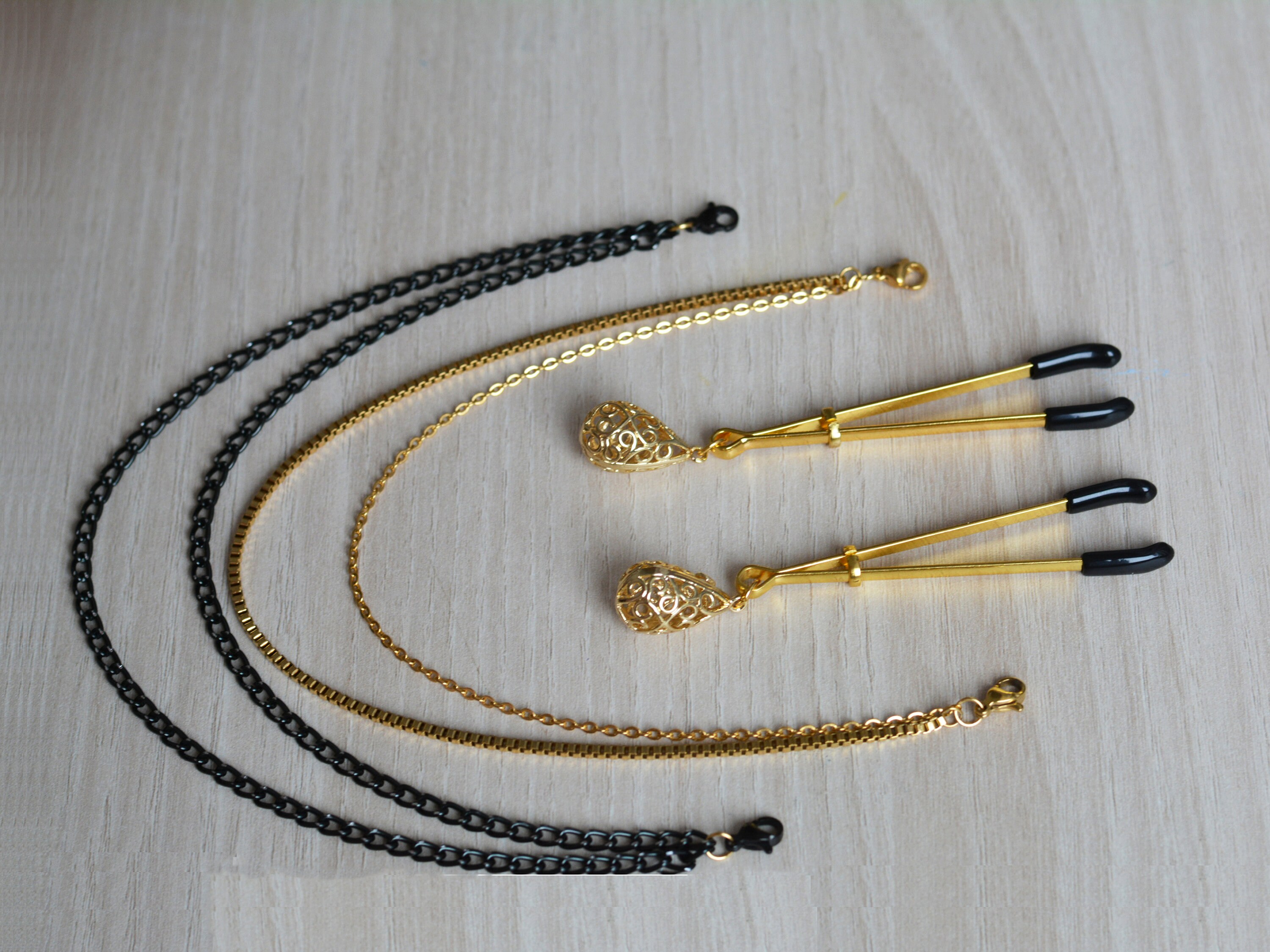 Gold Drops Nipple Clamps With Removable Chain in Black or Gold Color / Non  Piercing Tweezers Nipple Clamps / Sexy Nipple Jewelry -  Canada