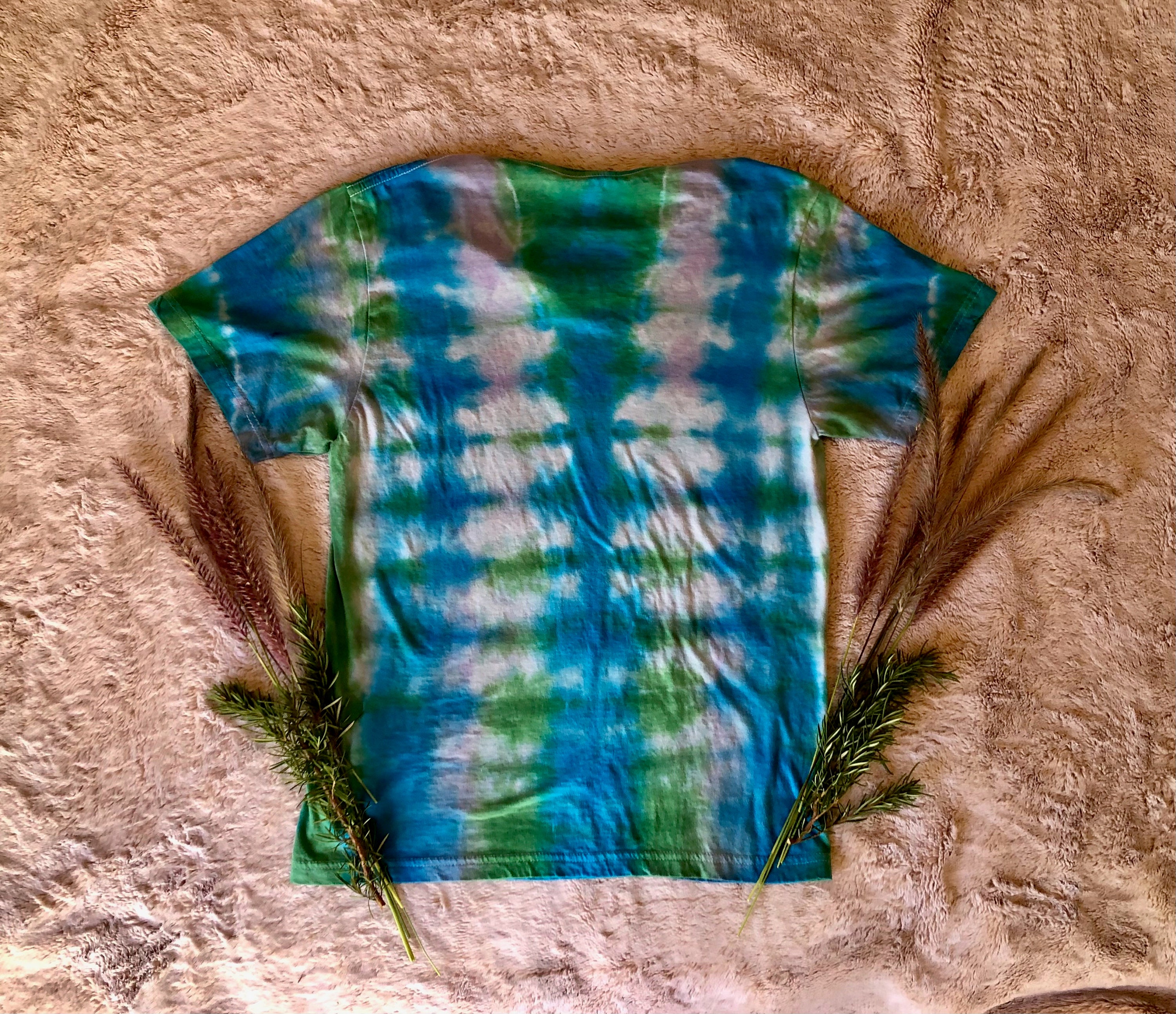 light blue shirt purple tie