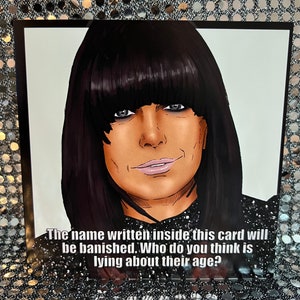 Claudia Winkleman - Tarjeta de cumpleaños de edición limitada inspirada en Traitors - Gay Icons (en blanco en el interior)