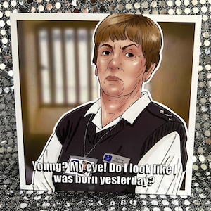 Sylvia Hollamby aka Bodybag di Bad Girls - Gay Icons biglietto di compleanno in edizione limitata (vuoto all'interno)