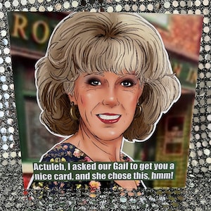 Coronation Street - Audrey Roberts Sue Nicholls - Tarjeta de felicitación de cumpleaños de edición limitada de Gay Icons (interior en blanco)