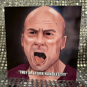 Uitverkoop - Patrick Stewart / The Two Ronnies 'four lights / four candles / fork handles' - Gay-iconenverjaardagskaart