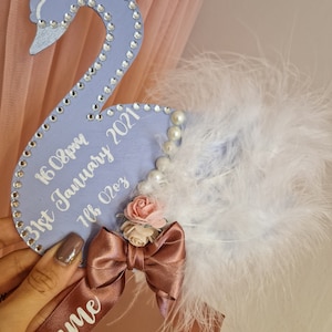 Personalised Swan Plaque, Personalised Baby Plaque, newbaby gift, newborn gift, baby announcement plaque, swan decor, personalised plaque image 2