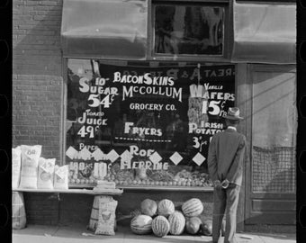 Barber Shop. Atlanta, Georgia by Walker Evans - 1936