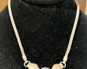 Vintage Silberkette mit Tiermotiv für thailändische Amulette