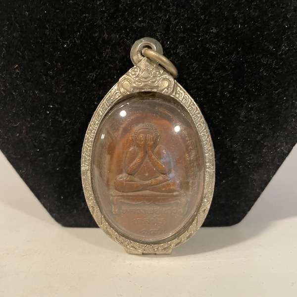 Phra Pidta LP Kaw Thai Temple Amulet Pendant