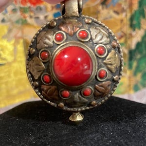 Vintage Buddhist Ghau Box Pendant