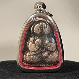 Authentic Phra Pidta LP Kaw Vintage Amulet