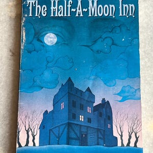 The Half-A-Moon Inn - Paul Fleischman - 1980 paperback