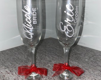 Bridal party champagne flutes wedding flutes glasses toast flutes thank you gift bachelorettes party bride tribe flutes personalized flutes