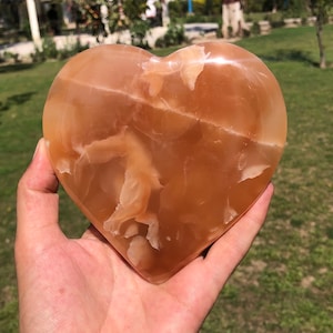 Top Quality Honey Calcite Heart / Hand Crafted Stone (P17)